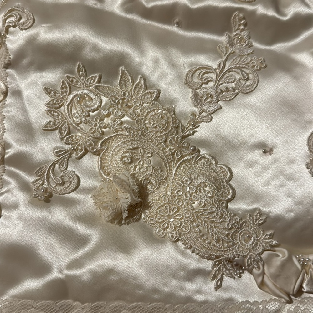 Fashioned by Sophia Bridal silk purse - Picture 4 of 8